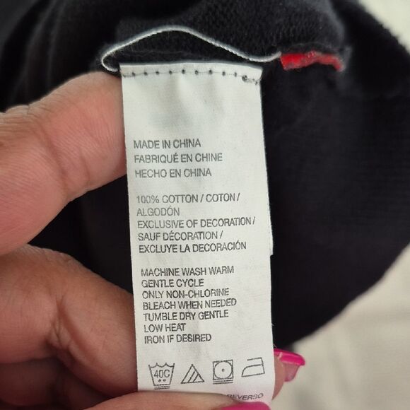 Izod Black V-Neck Vest - Picture 7 of 16